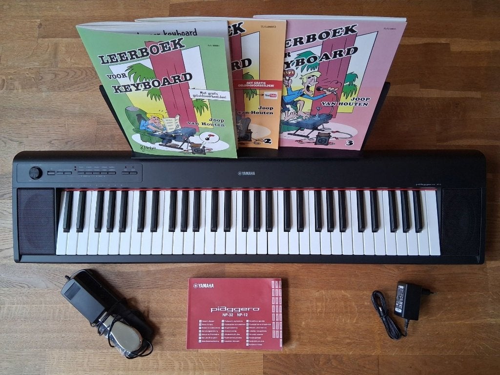 Yamaha NP-12 Piaggero digitale piano zwart, Ophalen, Zwart, Digitaal, Zo goed als nieuw