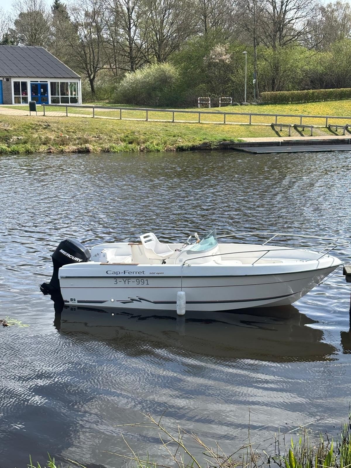 Cap-Ferret 502 Open ,Mercury 50pk EFI 4T ,Nieuwe Consolehoes, Watersport en Boten, Vis- en Consoleboten, Gebruikt, Viertaktmotor