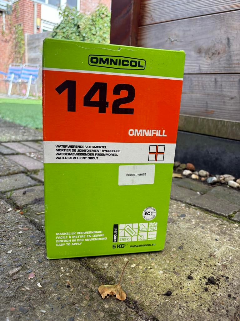 Omnicol Omnifill 142 Mortel Wit 5 kg - Waterwerend, Doe-het-zelf en Verbouw, Tegels, Nieuw, Overige typen, Overige materialen