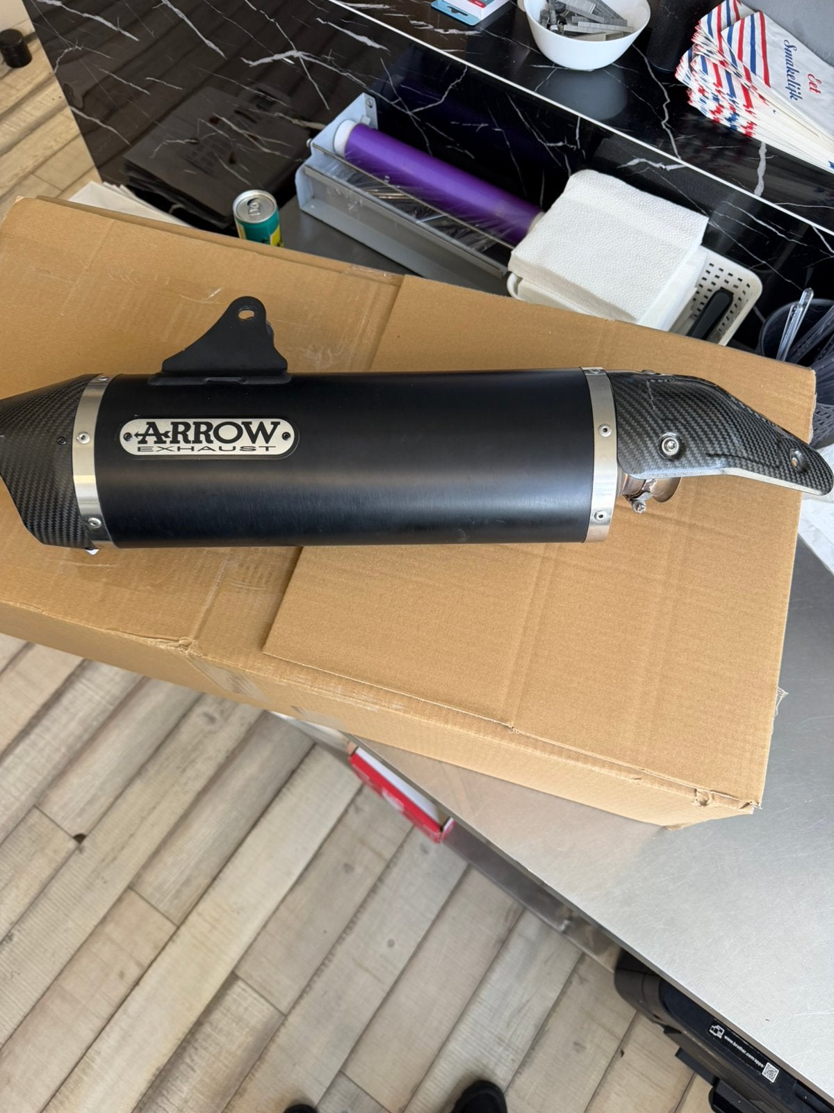 Arrow uitlaat ktm super adventure s/r 1290, Ophalen