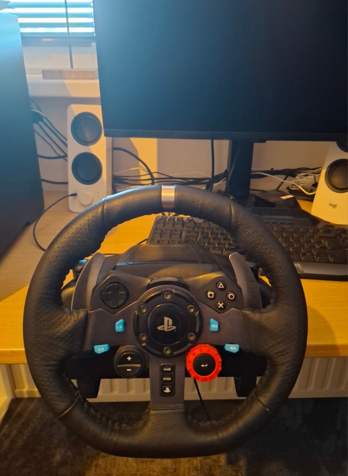 Logitech g29, Spelcomputers en Games, Spelcomputers | Overige, Ophalen of Verzenden, Zo goed als nieuw