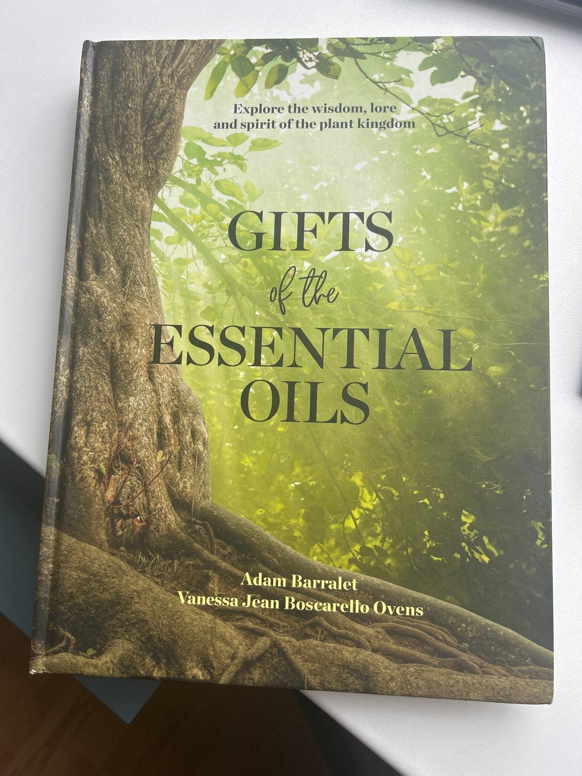 Gifts of the Essential Oils - Adam Barralet NIEUW, Ophalen of Verzenden, Nieuw, Spiritualiteit algemeen, Achtergrond en Informatie