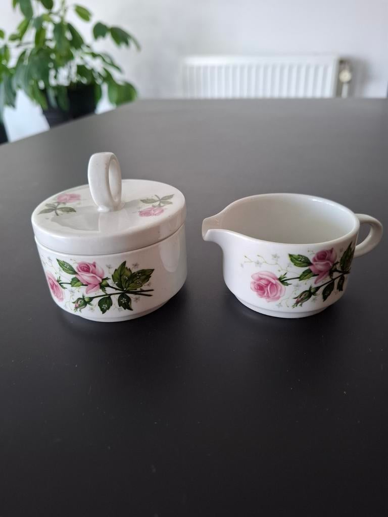 Suikerpotje en melkkannetje van Villeroy & Boch, Huis en Inrichting, Keuken | Servies, Overige typen, Ophalen of Verzenden, Zo goed als nieuw
