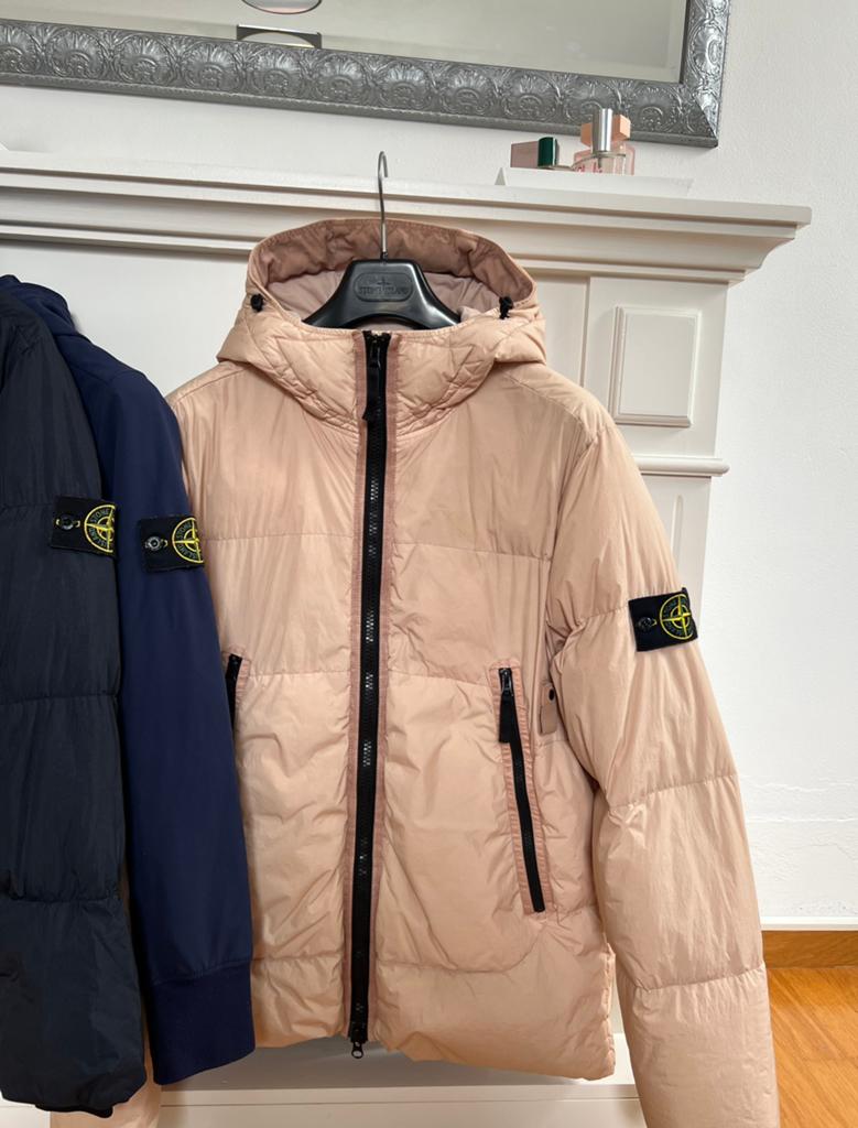 Stone Island | Garment Dyed Reps NY Down | Beige | Size L, Ophalen of Verzenden, Zo goed als nieuw, Maat 52/54 (L), Beige