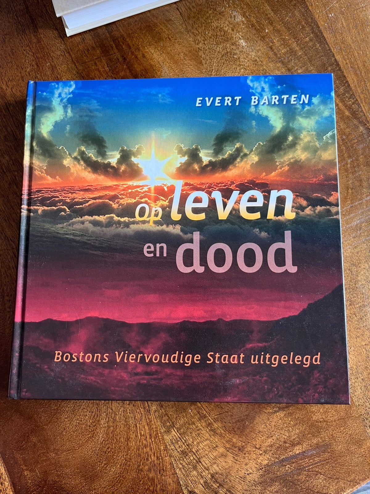 Evert barten - Op leven en dood, Boeken, Ophalen of Verzenden, Zo goed als nieuw