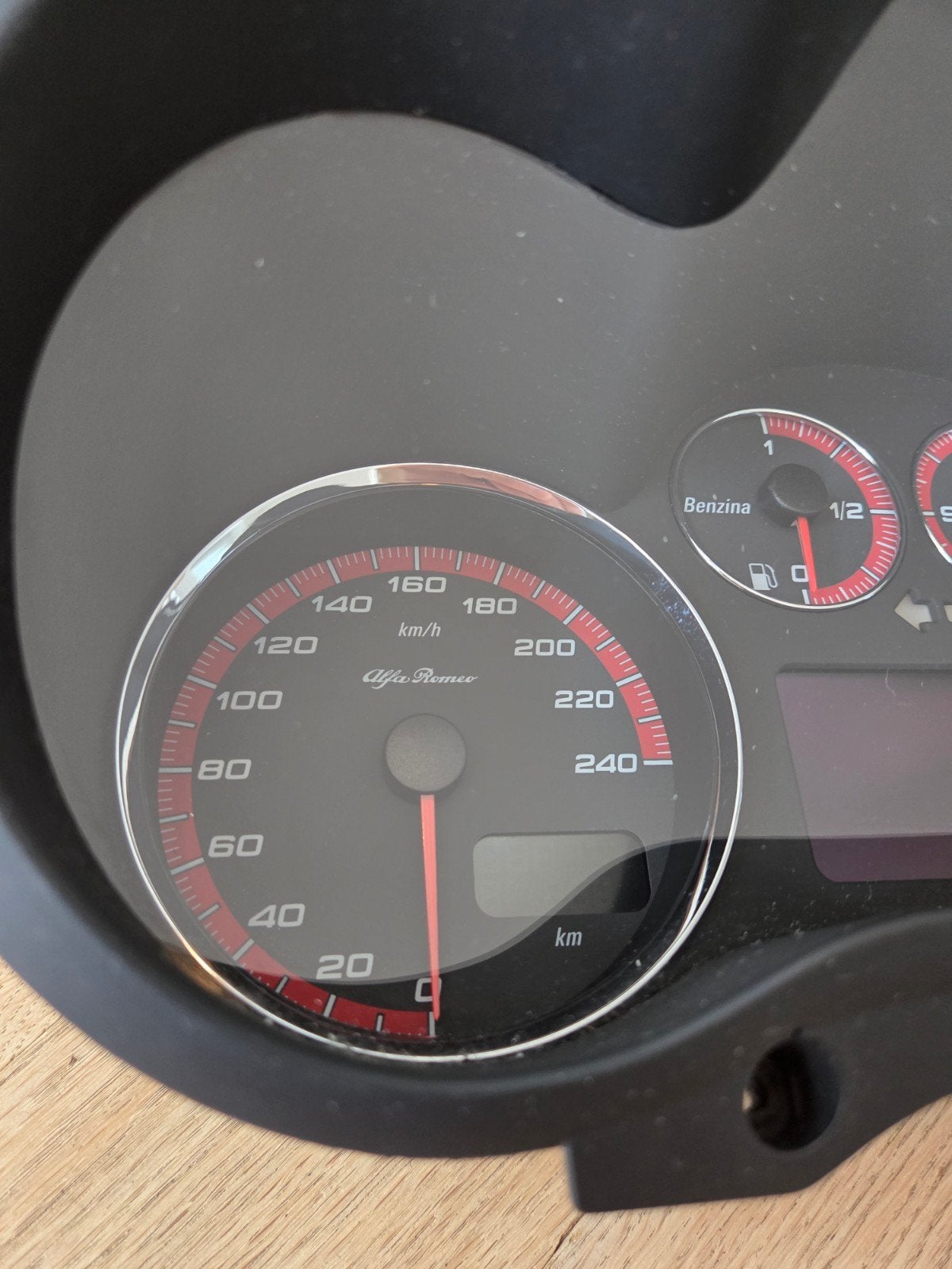 Fraai Ti tellerpaneel voor Alfa 147 (benzine versies), Ophalen of Verzenden, Gebruikt, Alfa Romeo