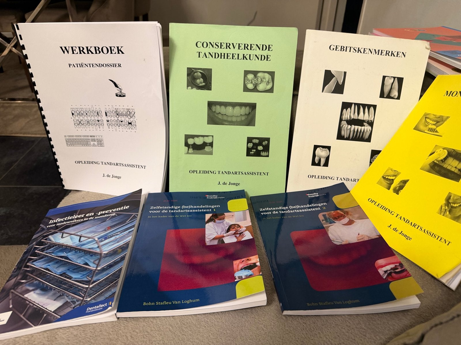 Tandartsassistent Opleidingsboeken - Compleet Pakket, Boeken, Ophalen, Beta, Zo goed als nieuw, MBO