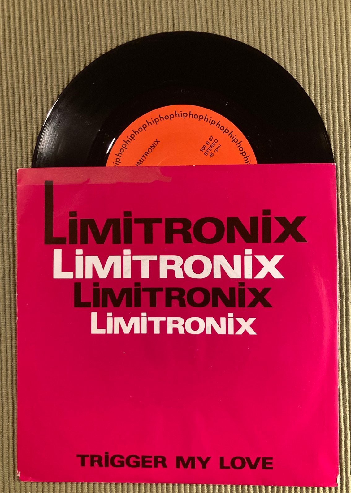 Vinyl single Limitronix - Trigger my love, Gebruikt, 7 inch, Ophalen of Verzenden, Dance en House