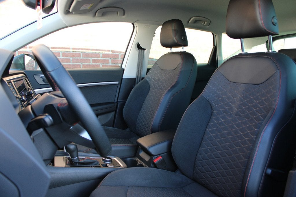 SEAT Ateca 1.5 TSI 150PK FR Business Intense |KEYLESS|STUURW, Auto's, Seat, 15 km/l, 4 cilinders, Wit, Bedrijf