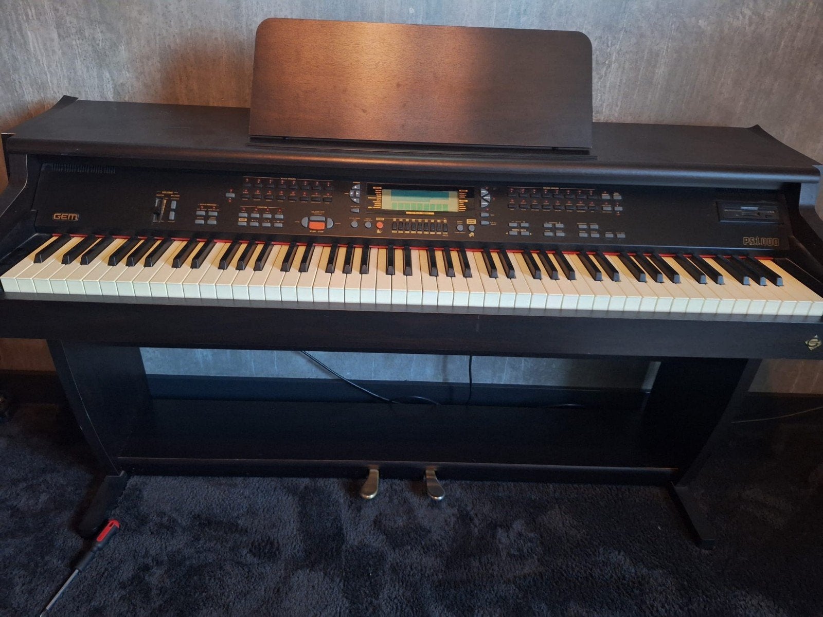 GEM P100 Digitale Piano -, Ophalen, Zwart, Digitaal, Zo goed als nieuw