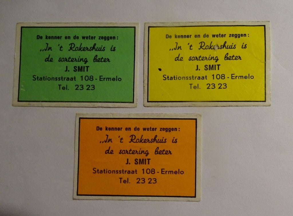 IN 't ROKERSHUIS IS DE SORTERING BETER   J. SMIT   ERMELO, Verzamelen, Verzenden, Zo goed als nieuw, Luciferdoosjes of -merken