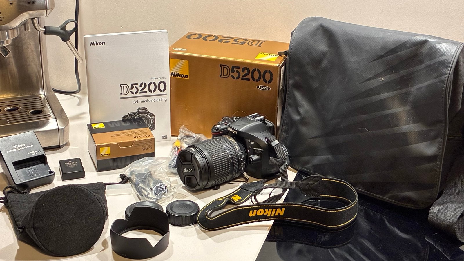 Nikon D5200 Spiegelreflexcamera., Ophalen, Spiegelreflex, Bodydop, Zo goed als nieuw