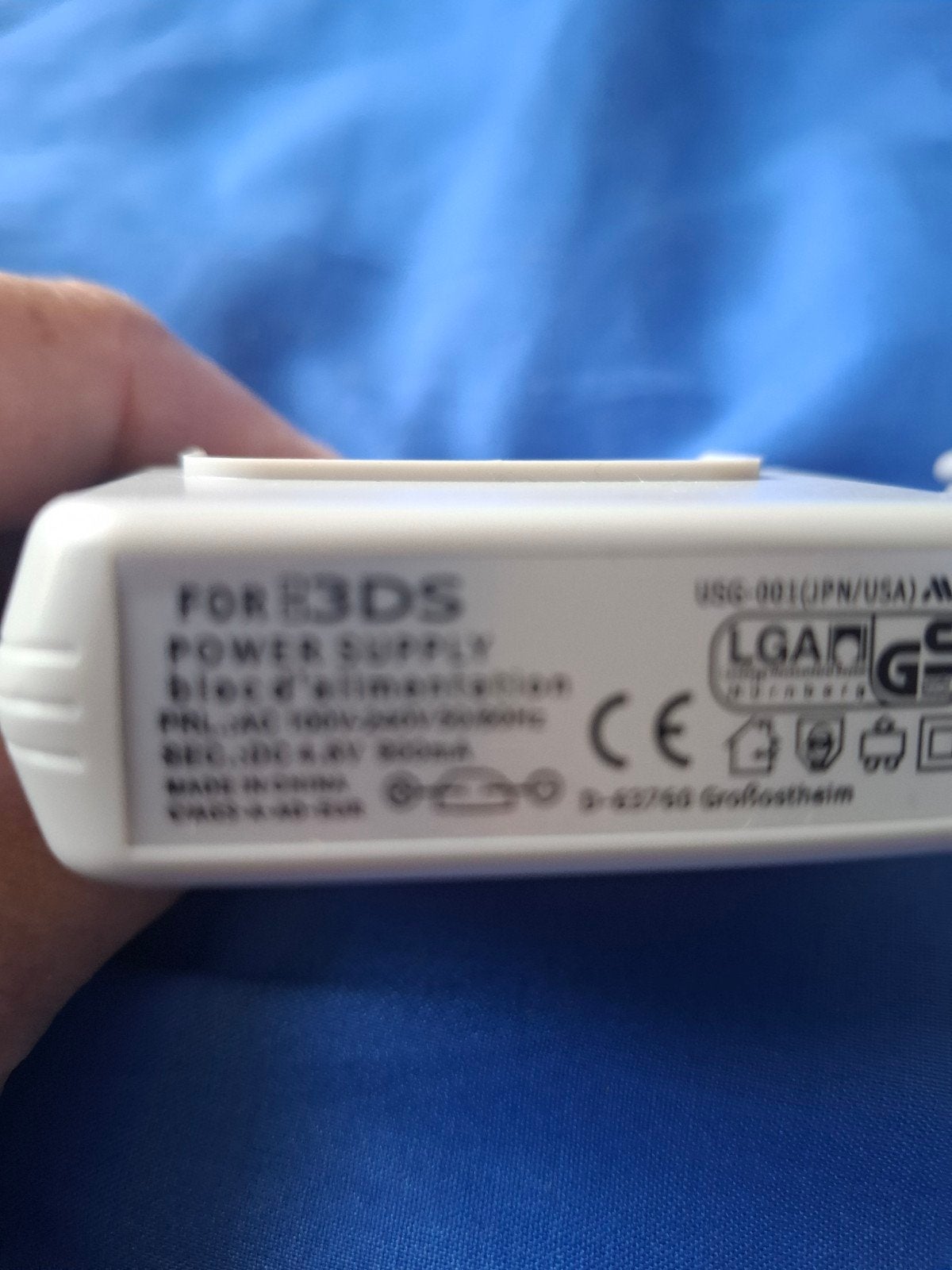 3ds lader niet gratis, Spelcomputers en Games, Spelcomputers | Nintendo 2DS en 3DS, Ophalen, Zo goed als nieuw, 3DS