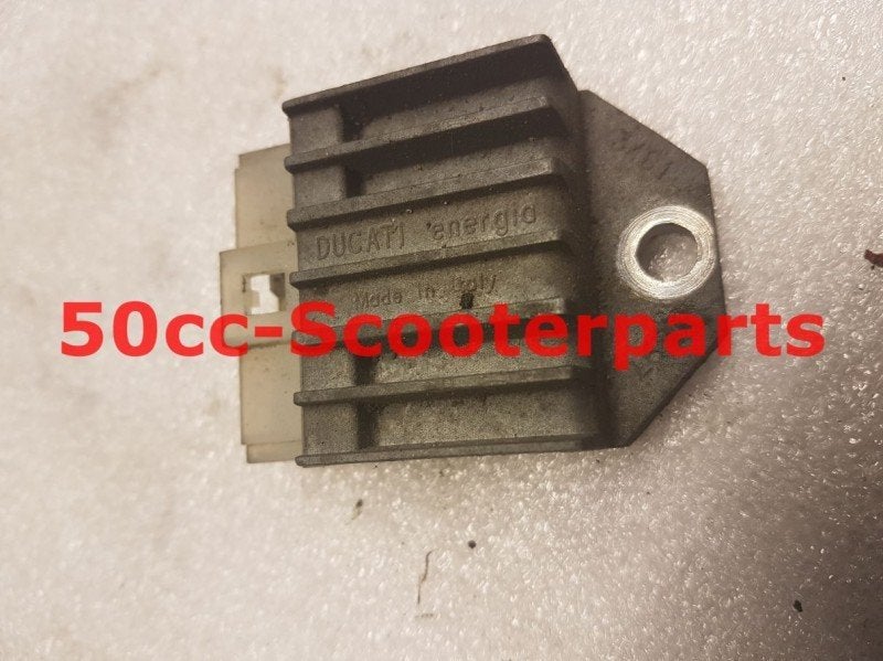 Spanningsregelaar Yamaha Neos 2T 4Vvh19600100 Gebruikt, Ophalen of Verzenden