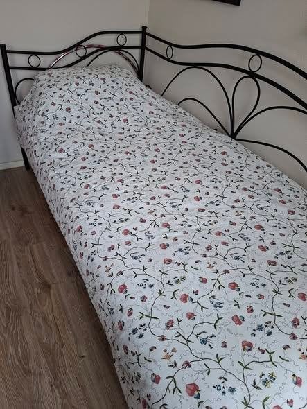 1persoonsbed Zwart metaal., Ophalen, 90 cm, Eenpersoons, Zwart