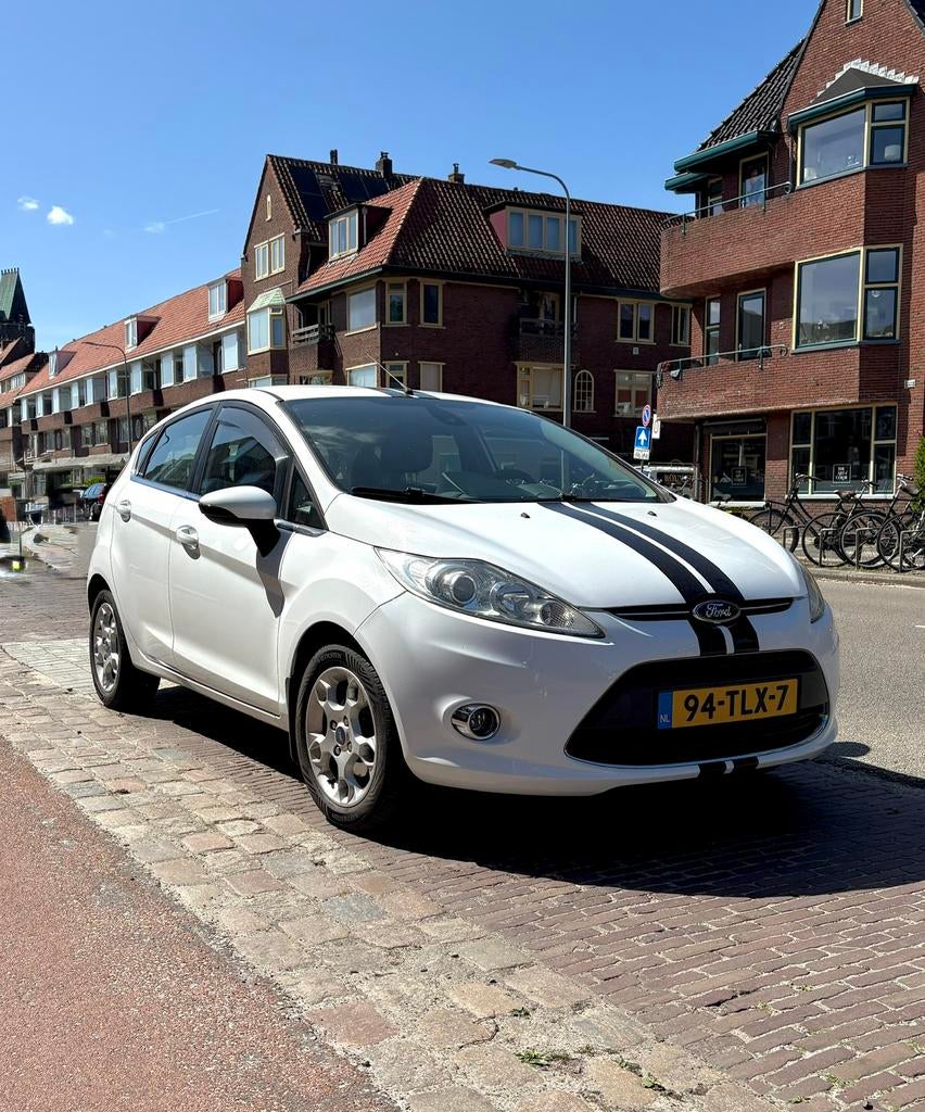 Ford Fiësta 1.25 | Luxe Uitvoering | Nieuw APK | Dealer ond., Auto's, Voorwielaandrijving, Stof, 40 €/maand, 4 cilinders