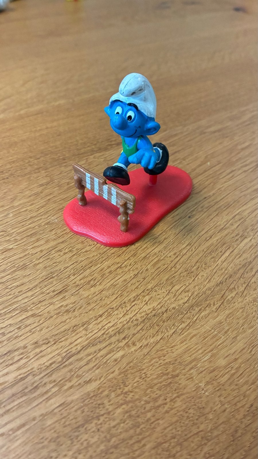 Smurf Figuur - Hordeloper Smurf (1980), Verzamelen, Ophalen of Verzenden, Gebruikt, Overige Smurfen, Poppetje, Figuurtje of Knuffel