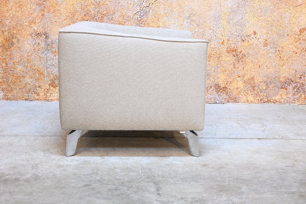 ZGANieuw beige stoffen Leolux Pode Chat fauteuil + bank, Leolux, Leolux, Ophalen of Verzenden, Zo goed als nieuw