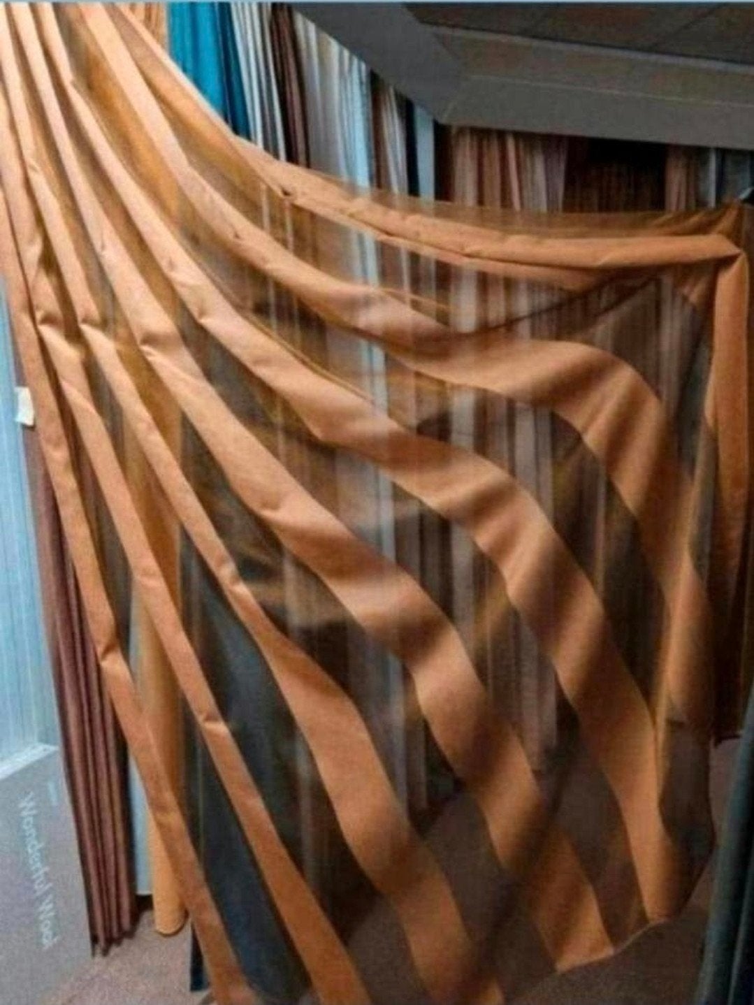 Cognac kleur inbetween met vleugje goud kleur chique look, Ophalen of Verzenden, Nieuw