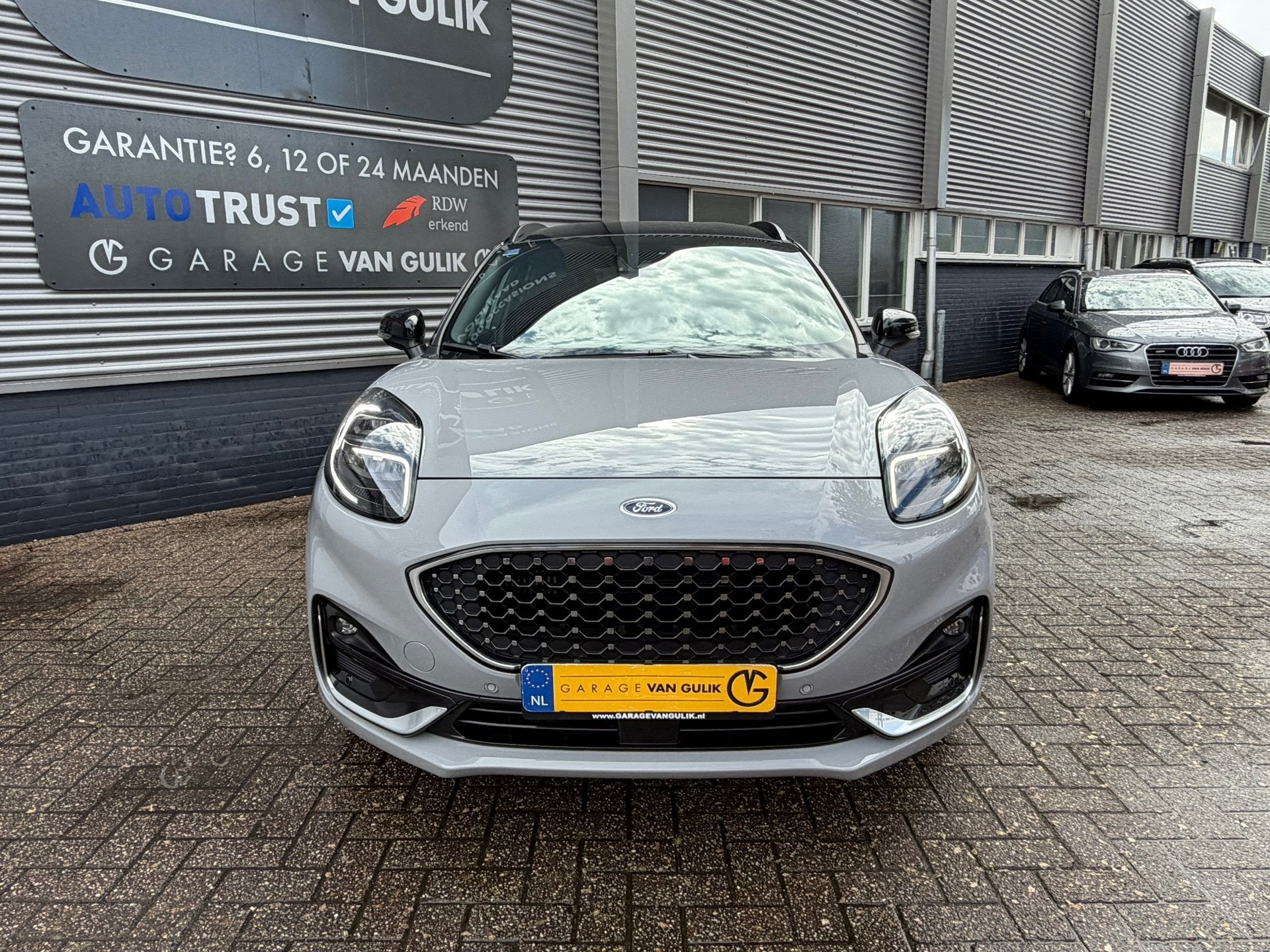 Ford Puma 1.0 155PK Hybrid ST-Line X Vignale Trekhaak,Navi,C, Voorwielaandrijving, Zwart, Bedrijf, 3 cilinders