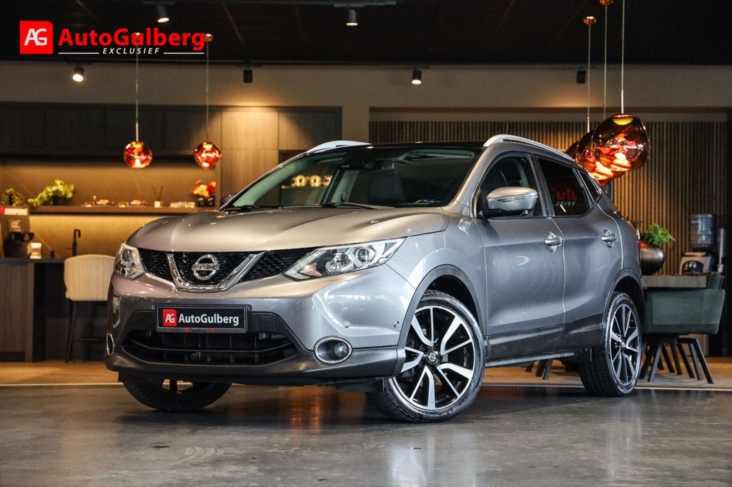 Nissan QASHQAI 1.2 Tekna NAP Leder Comfort stoelen electrisc, Auto's, Nissan, Voorwielaandrijving, Euro 5, Gebruikt, Zwart