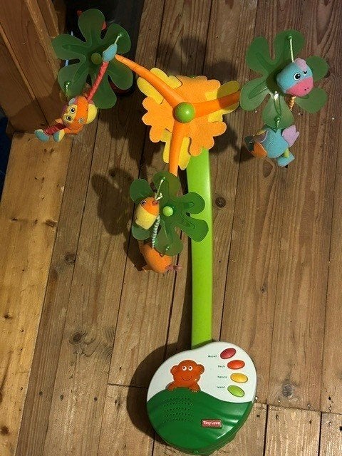 Tiny Love Mobiel met Muziek en Licht, Ophalen, Zo goed als nieuw, Overige vormen, In hoogte verstelbaar