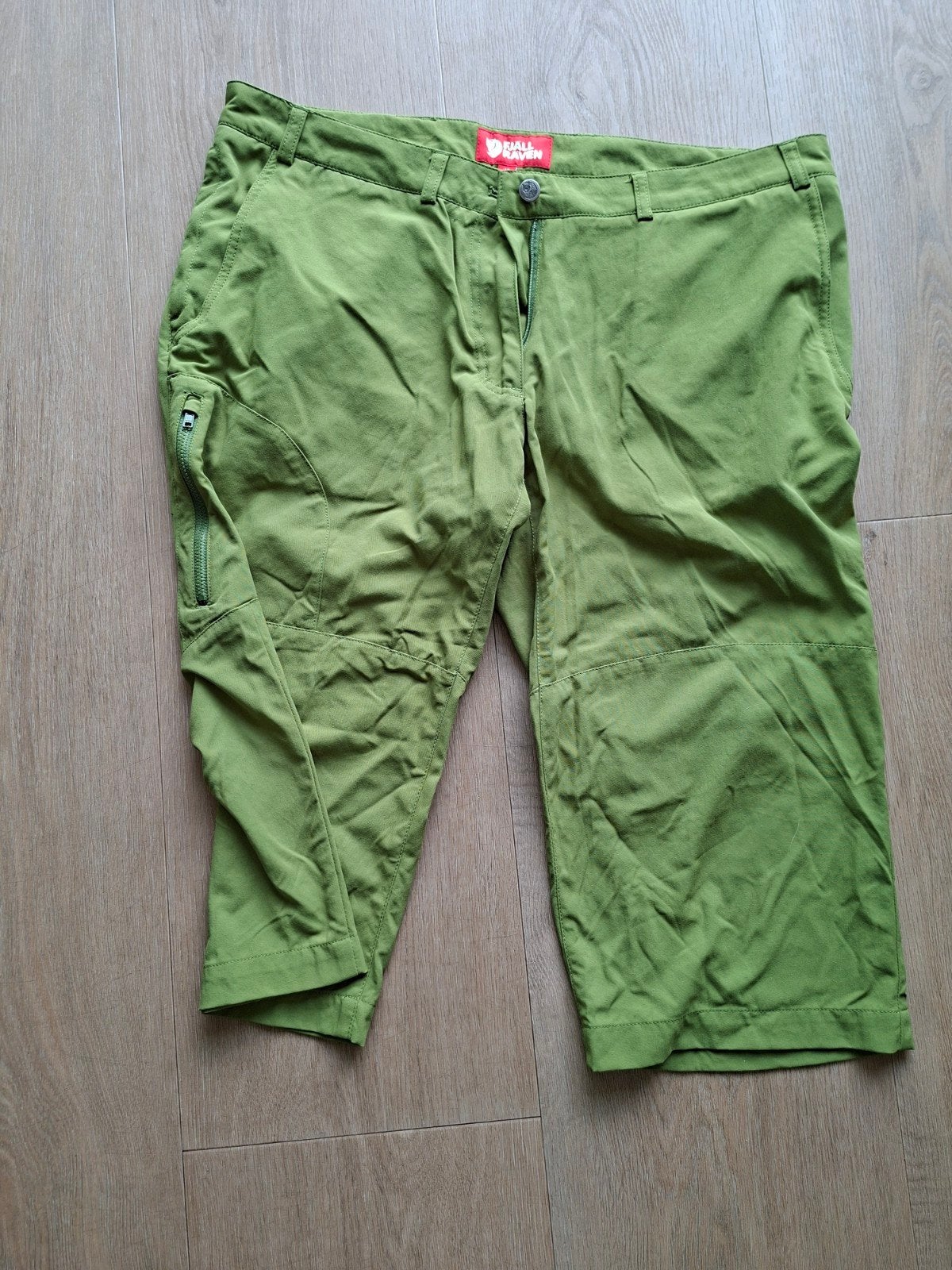 Fjällräven outdoor broek maat 42 (groen), Ophalen of Verzenden, Zo goed als nieuw, Groen, Kort