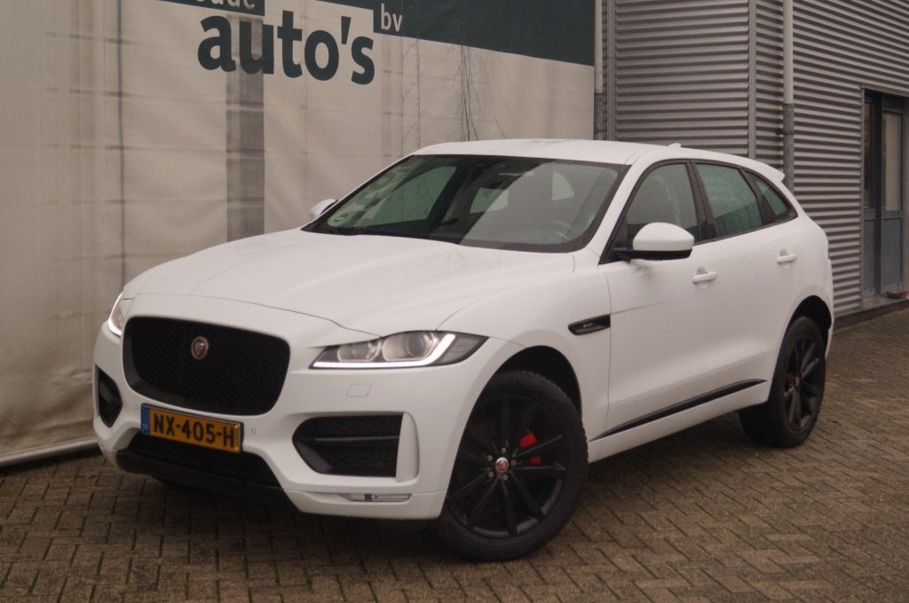 Jaguar F-Pace 2.0d 180pk Automaat AWD R-Sport Business Pack, Auto's, Jaguar, Automaat, Automatische klimaatregeling, Gebruikt
