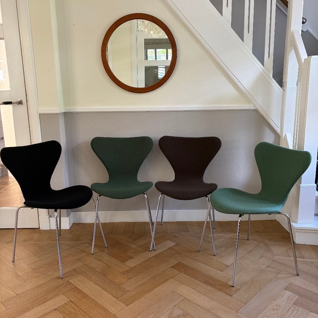 Set van 4 vlinderstoelen, series 7 Arne Jacobsen, Ophalen, Gebruikt, Overige kleuren, Hout