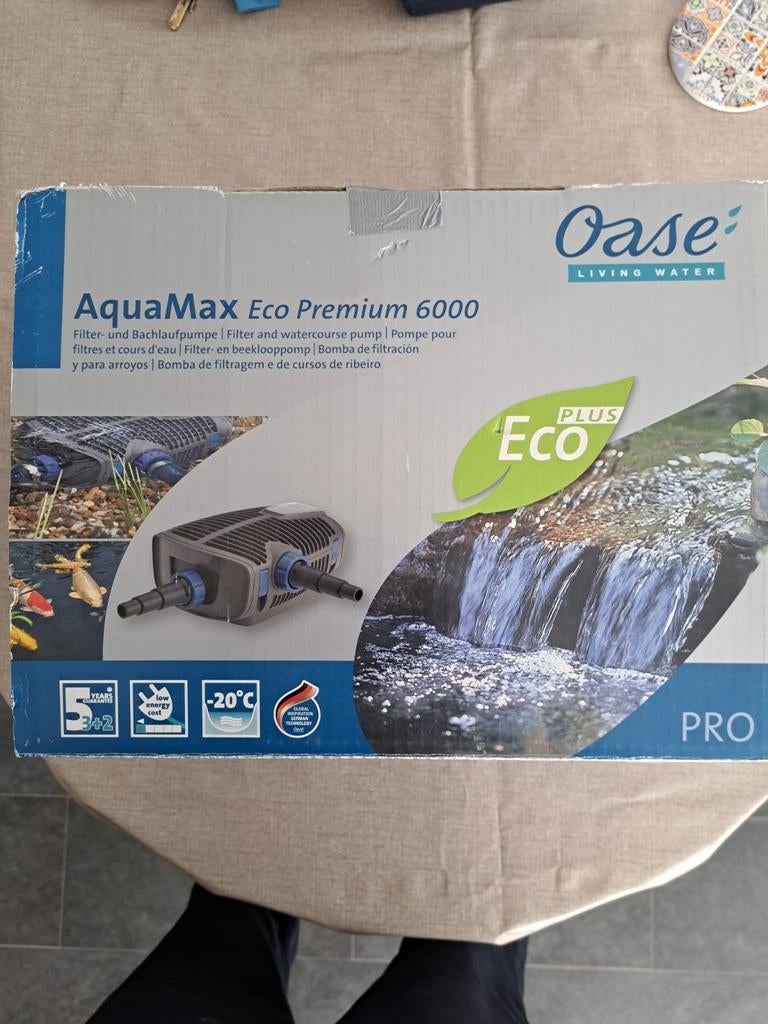 Oase Aquamax eco Premium vijverpomp 6000 zeer zuinig, Tuin en Terras, Vijver-toebehoren, Ophalen of Verzenden, Zo goed als nieuw