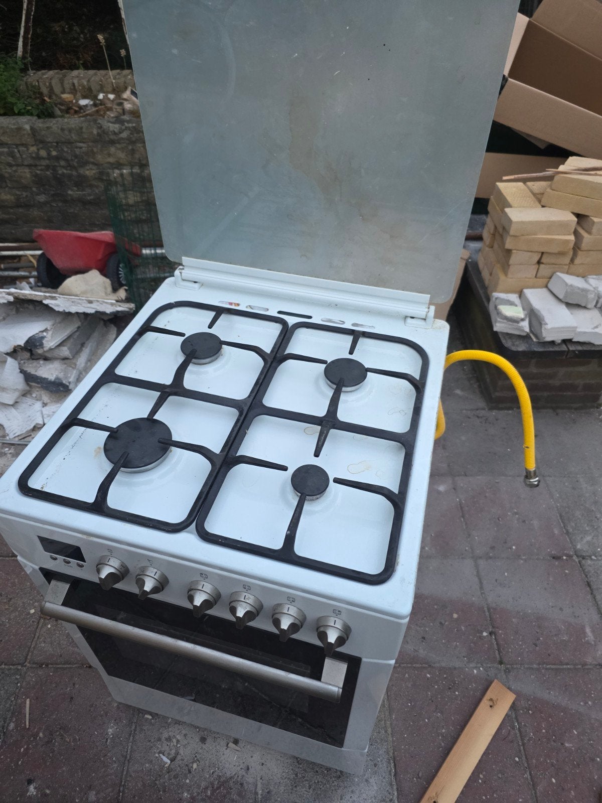 Pelgrim PF6139WITAE/P2 Gasfornuis met Oven, Witgoed en Apparatuur, Fornuizen, Ophalen, Gebruikt, 60 cm of meer, 4 kookzones