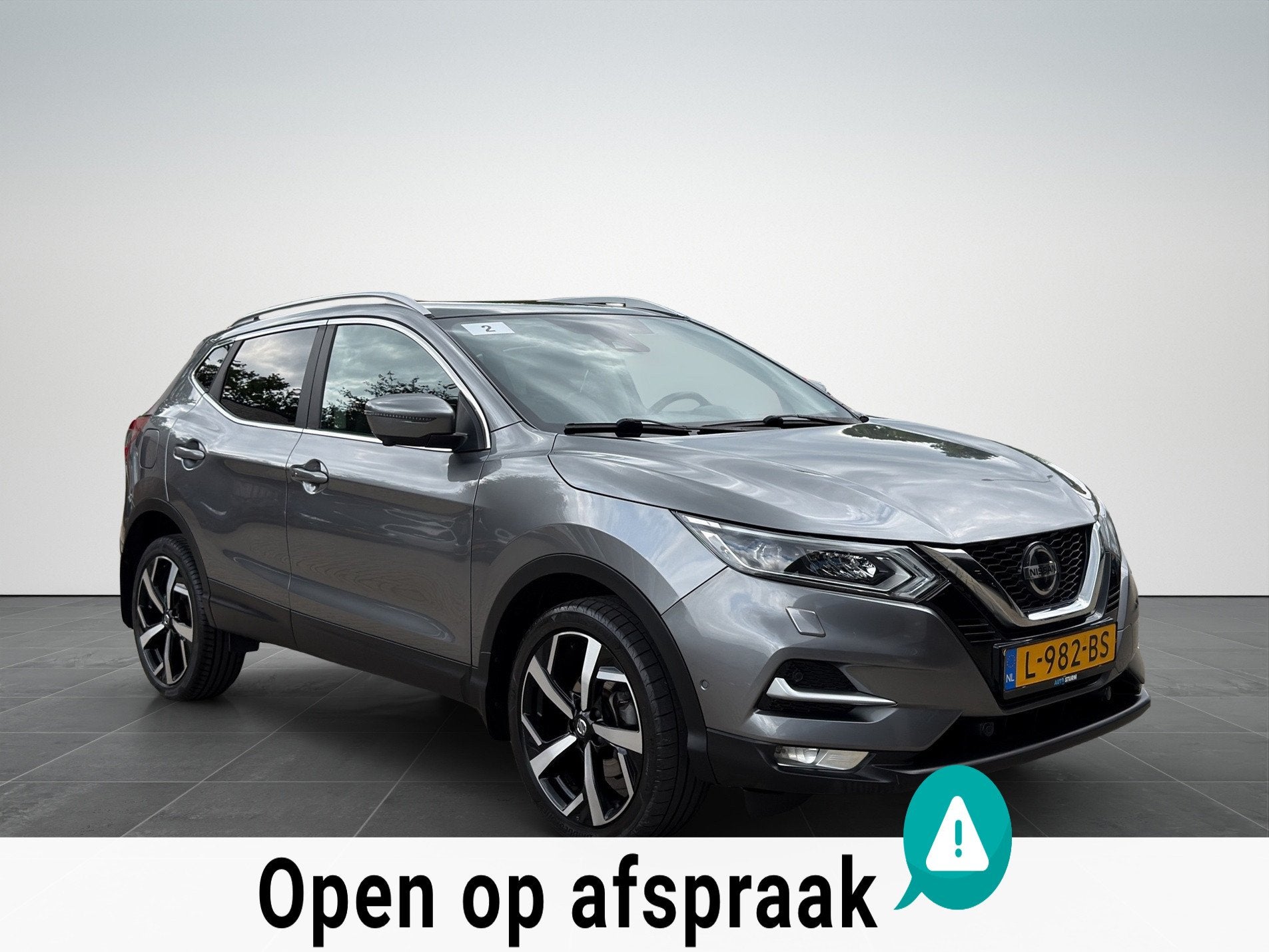 Nissan Qashqai 1.3 DIG-T Tekna Pano|Camera|Lane|Adaptive, Voorwielaandrijving, Dealer onderhouden, 687 kg, Gebruikt