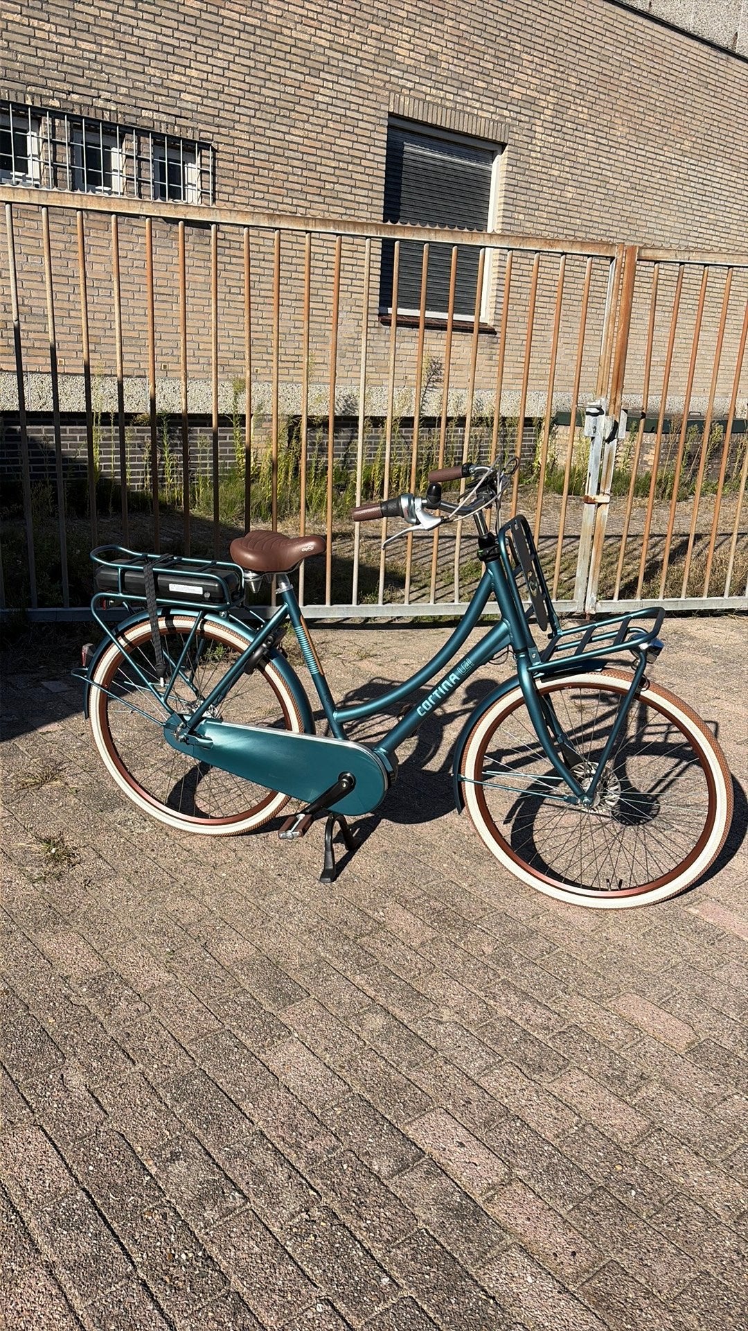 Cortina E u4 d56 elektrisch transportfiets 750wh bafang, Ophalen, Zo goed als nieuw, Cortina, 50 km per accu of meer