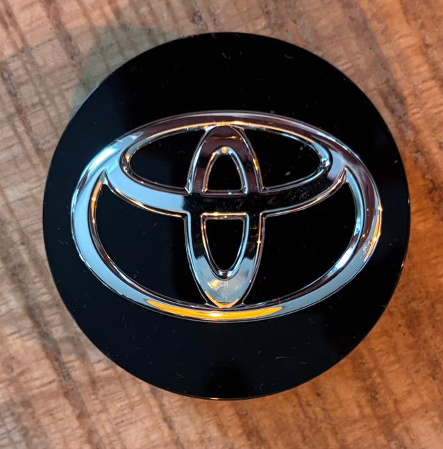 2 x Toyota naafkapje voor velg (nieuw), Auto diversen, Wieldoppen, Ophalen of Verzenden, Nieuw