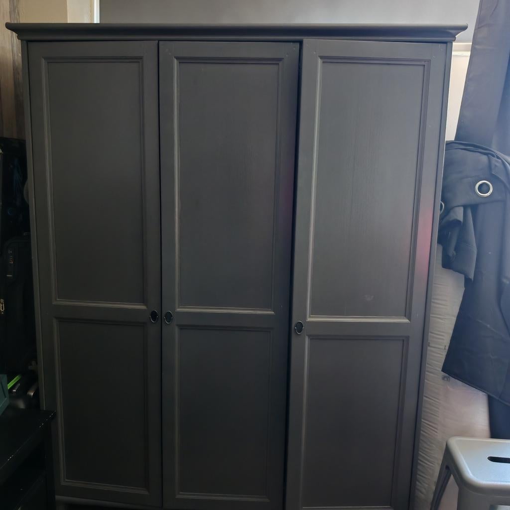 IKEA Kledingkast - Donkergrijs, 3-deurs, Ophalen, Gebruikt, 100 tot 150 cm, 150 tot 200 cm