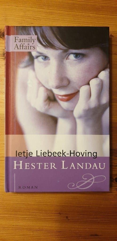 Hester Landau van Ietje Liebeek-Hoving., Boeken, Ophalen of Verzenden, Zo goed als nieuw