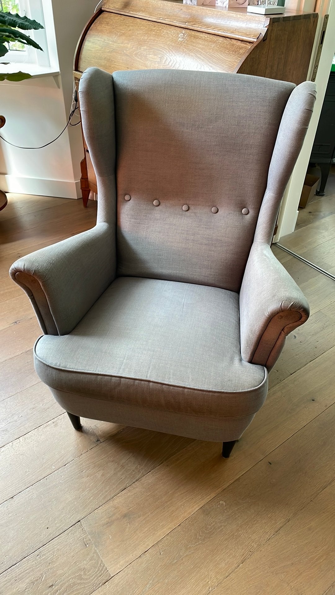 Gratis Ikea STRANDMON oorfauteuil donkergrijs, Huis en Inrichting, Fauteuils, Ophalen, Zo goed als nieuw
