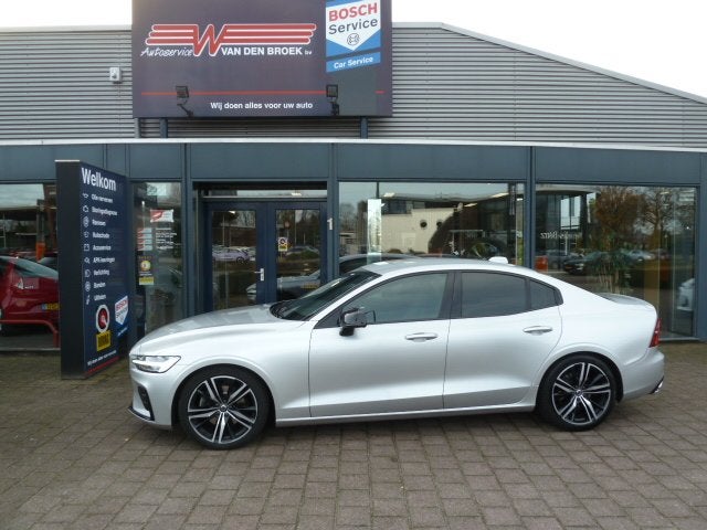 Volvo S60 T5 211pk Geartronic R-DESIGN, Auto's, 1969 cc, S60, Bedrijf, Zilver of Grijs