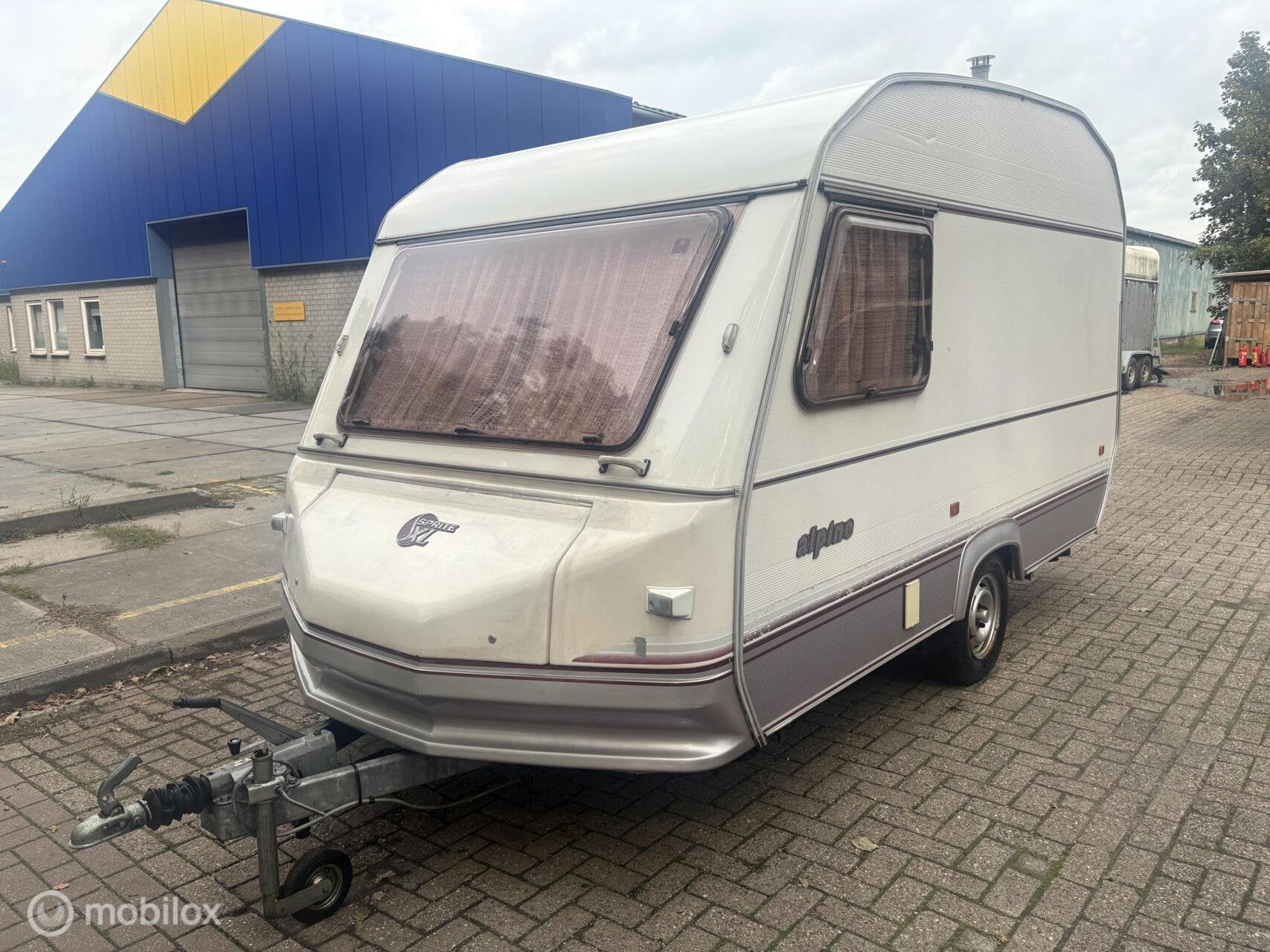 Sprite ALPINE, Caravans en Kamperen, Sprite, Info@autobedrijfoosterwolde.nl, Bedrijf, 4 tot 5 meter