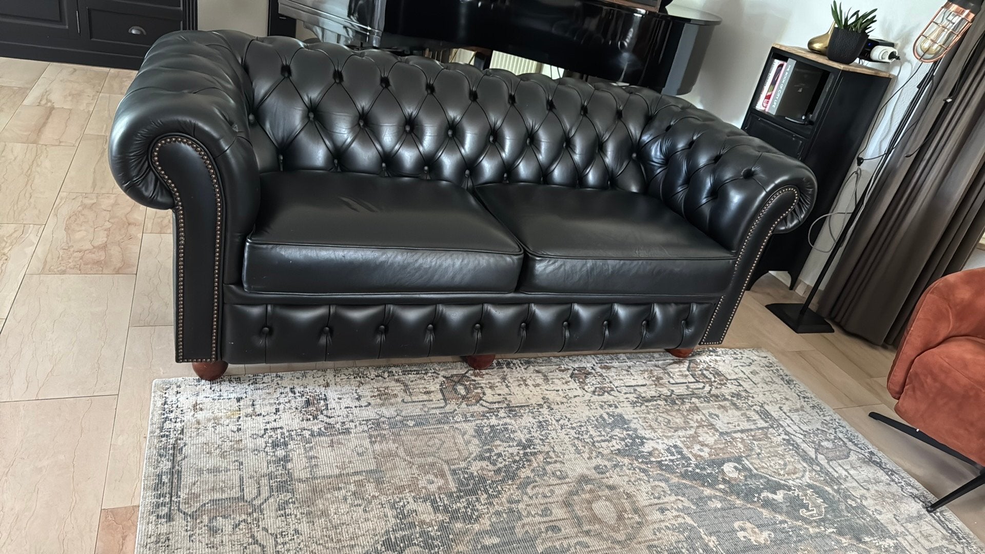 Chesterfield bank zwart, Ophalen, Zo goed als nieuw, 75 tot 100 cm
