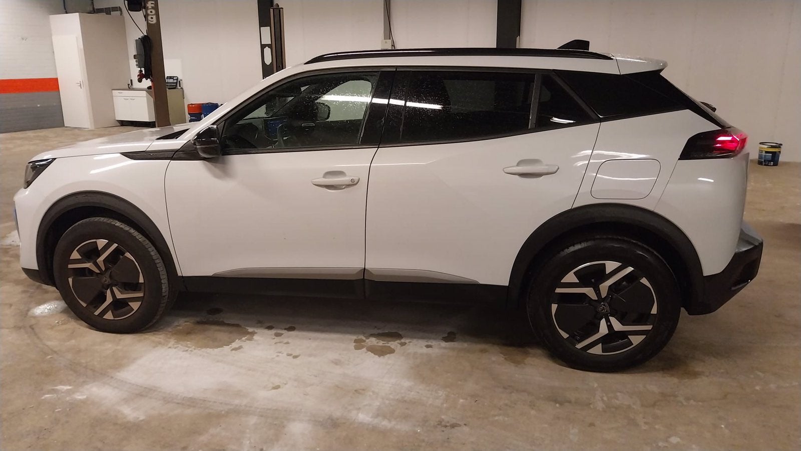 Peugeot 2008 deuren rechts links  wit Bj 2024, Ophalen of Verzenden, Rechts, Peugeot, Deur
