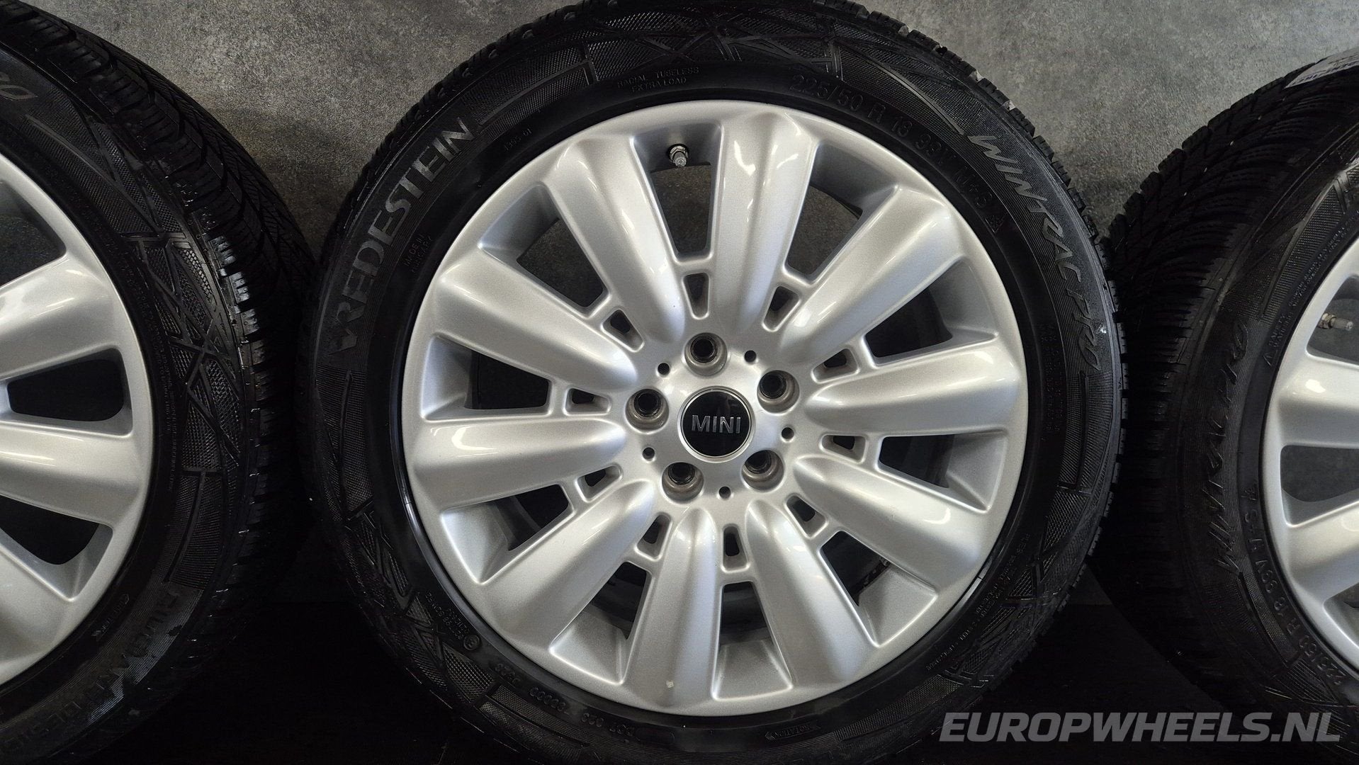 18 inch MINI Countryman F60 velgen winterbanden, 18 inch, Gebruikt, -, -