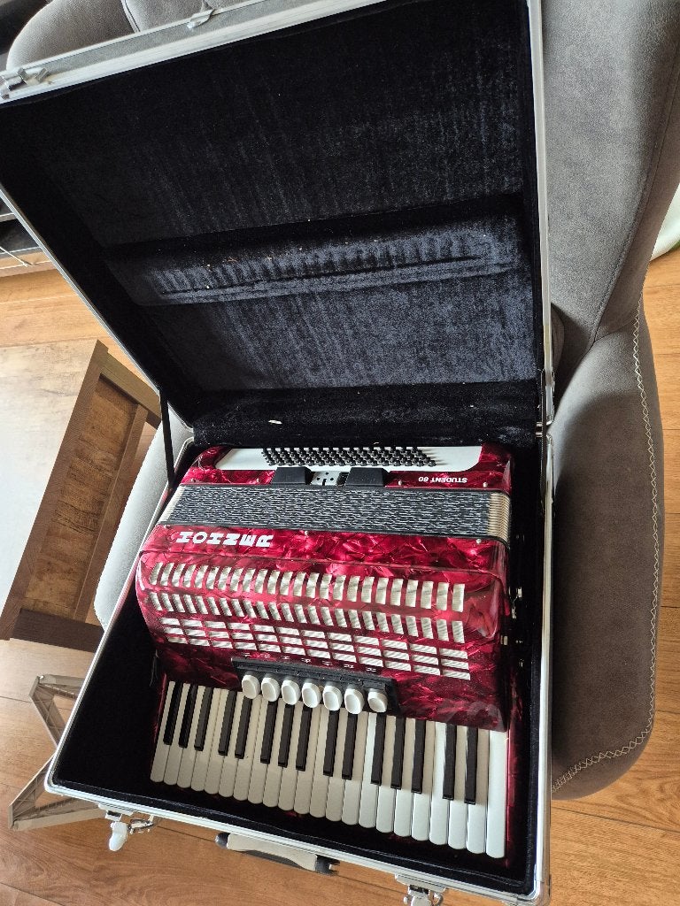 Hohner accordeon, Muziek en Instrumenten, Accordeons, Ophalen, Gebruikt, 80-bas, Met koffer