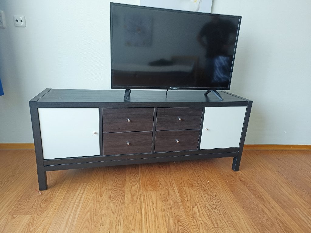 KALLAX TV-meubel/kast met deuren en lades, zwartbruin/wit, 100 tot 150 cm, Overige materialen, Ophalen of Verzenden, Zo goed als nieuw