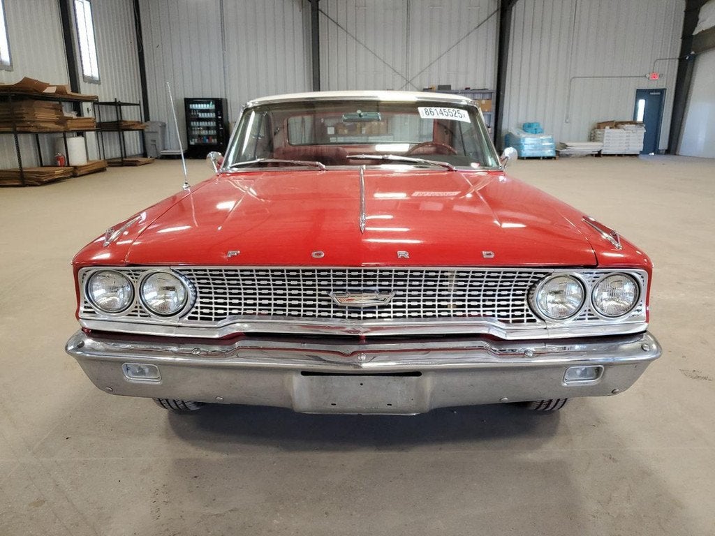 Ford Galaxie 500 XL FASTBACK (bj 1963, automaat), Leder, Ford, 5 stoelen, Lederen bekleding