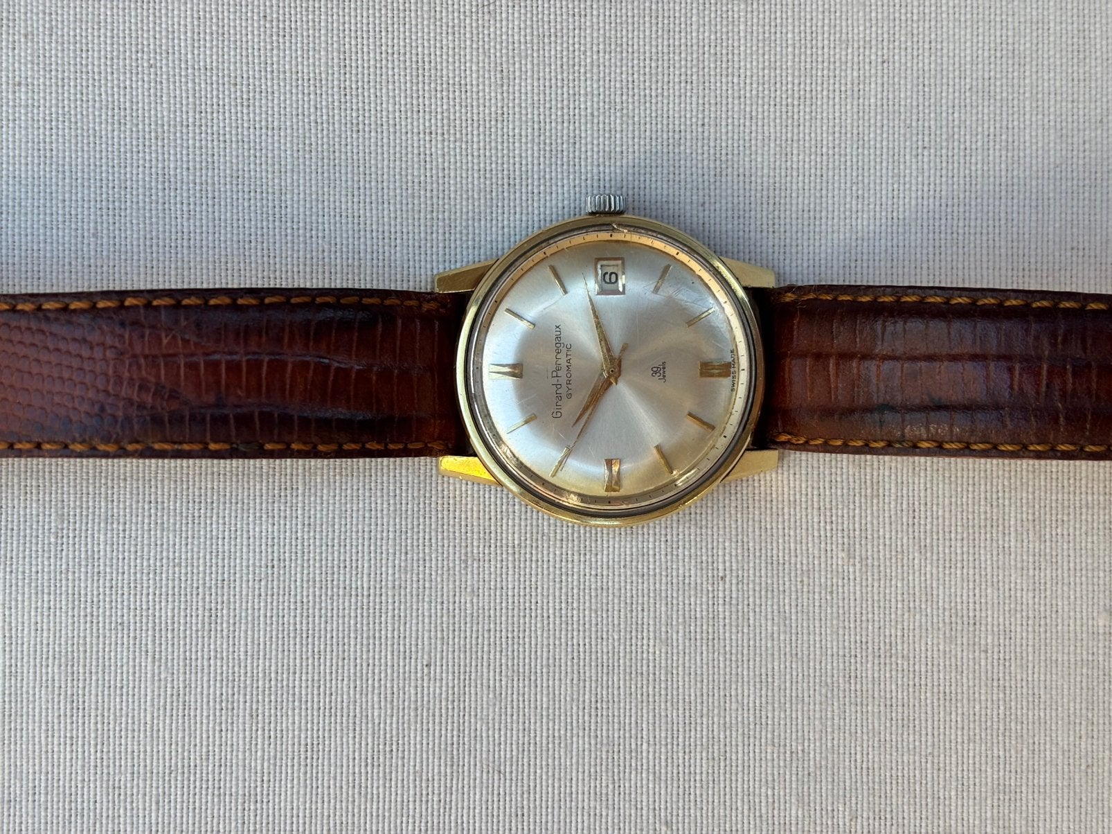 Girard-Perregaux Gyromatic 39 Jewels – Ref. B 0253640 – Date, Ophalen of Verzenden, Gebruikt