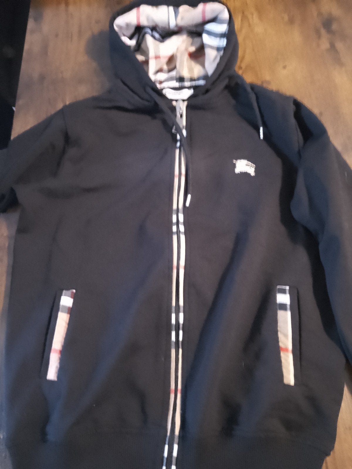 Burberry trainingspak kinderen maat 176 nieuw, Jongen of Meisje, Nieuw, Ophalen of Verzenden, Setje
