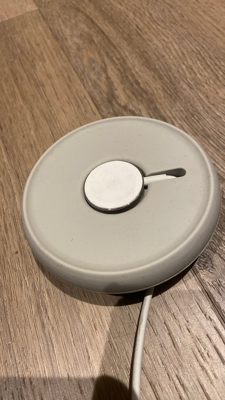 Apple Watch oplader standaard - Grijs, Ophalen of Verzenden, Zo goed als nieuw