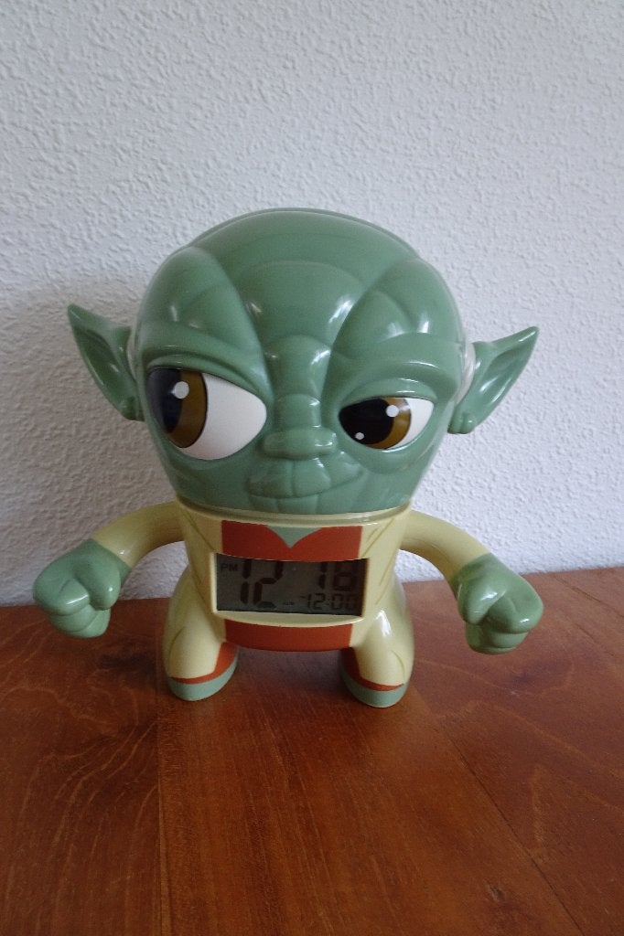 Star Wars wekker / klok Yoda, Ophalen of Verzenden, Zo goed als nieuw, Gebruiksvoorwerp