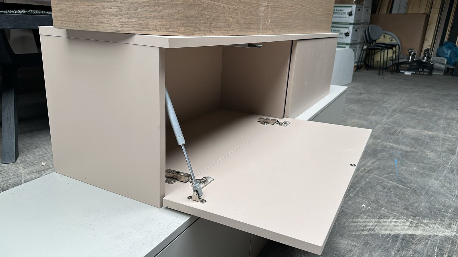 Tv kast showroommodel, 150 tot 200 cm, Ophalen of Verzenden, Minder dan 100 cm, 25 tot 50 cm
